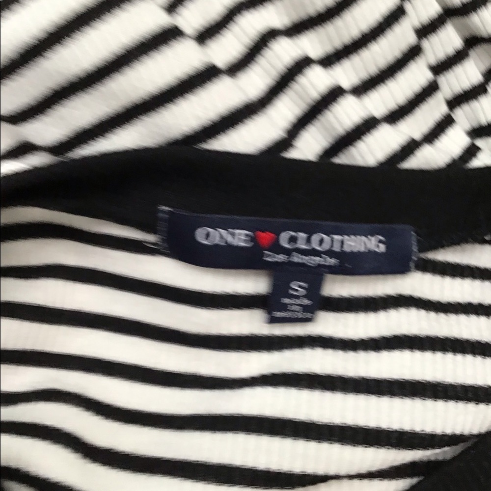 DRESS - Picture 2 of 5